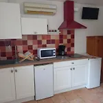 Apartment 1 Piece 16 M2 Climatise 2 Personnes Piscine Partagee Porto-Vecchio (Corsica)
