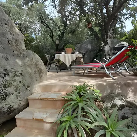 1 Piece 16 M2 Climatise 2 Personnes Piscine Partagee Apartment *