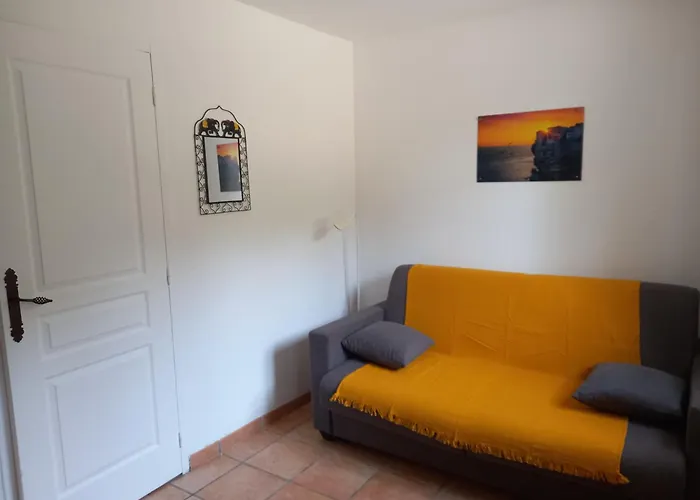1 Piece 16 M2 Climatise 2 Personnes Piscine Partagee Apartment Porto-Vecchio (Corsica)