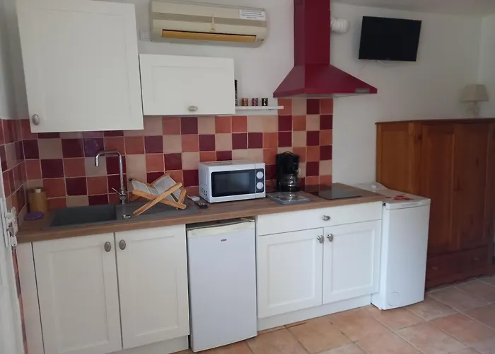 Apartment 1 Piece 16 M2 Climatise 2 Personnes Piscine Partagee Porto-Vecchio (Corsica)