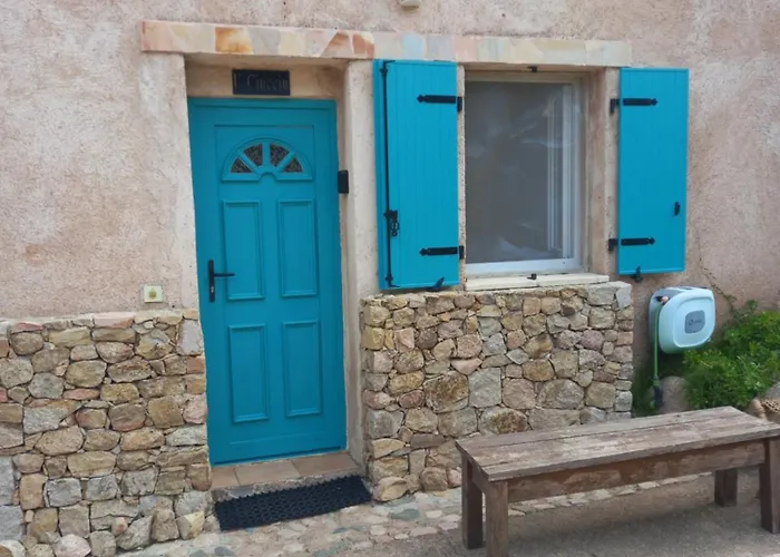 Apartment 1 Piece 16 M2 Climatise 2 Personnes Piscine Partagee Porto-Vecchio (Corsica)